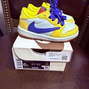 Canary Toddler Travis Scott Sneakers